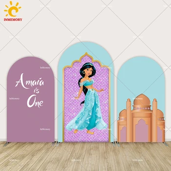 Арката на рожден ден на принцеса Аладин Жасмин, на фона на Кьяры, Джамия, дворец, Сводести, с монтиран на стената фон за детската душа, декор за парти
