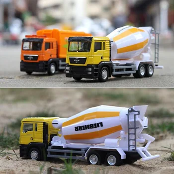 Модел на камион от сплав в мащаб 1/64, лят под налягане метална кола с миксер, санитарни модел мусоровоза, домакински играчки за детска колекция